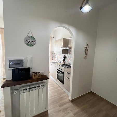 Waikiki House Apartment Passoscuro Luaran gambar