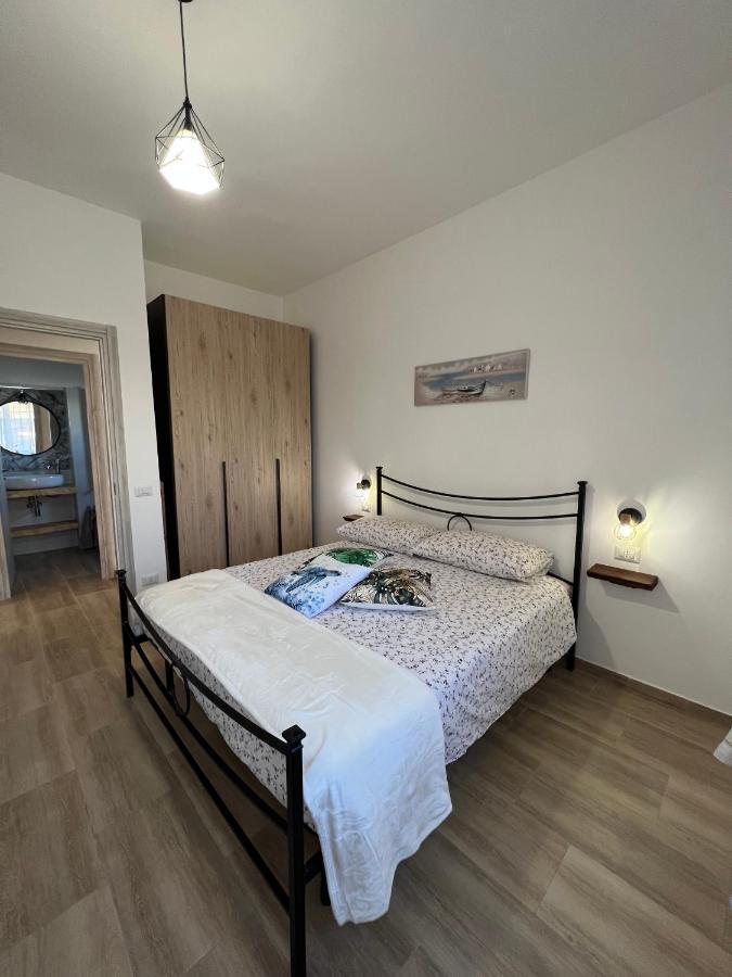 Waikiki House Apartment Passoscuro Luaran gambar