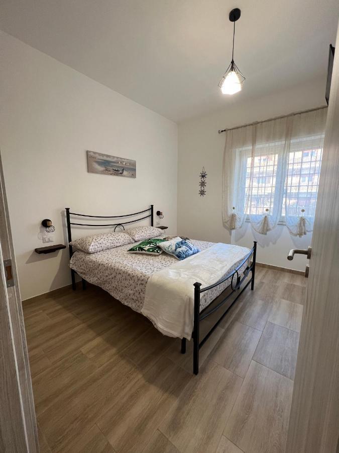 Waikiki House Apartment Passoscuro Luaran gambar