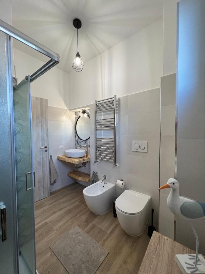 Waikiki House Apartment Passoscuro Luaran gambar