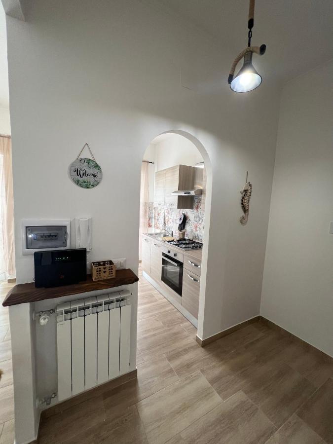 Waikiki House Apartment Passoscuro Luaran gambar